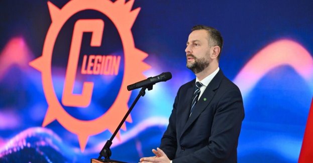 Do Cyber Legionu zgłosiło się już 2 tys. osób, z których 99 proc. pomyślnie przeszło weryfikację – poinformował w poniedziałek wicepremier, szef MON Władysław Kosiniak-Kamysz. Podkreślił, że specjaliści od cyberbezpieczeństwa są bardzo potrzebni, niezależnie od tego, jak zakończy się wojna w Ukrainie.